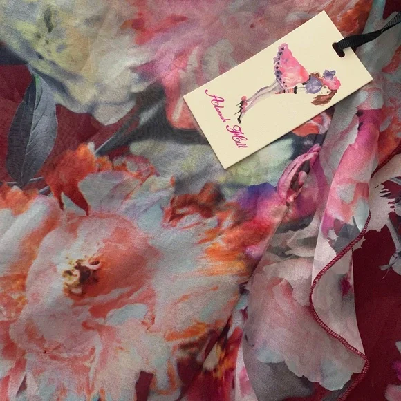 ✨Host Pick✨ Brand new Alannah Hill 100% Silk Floral Skirt Size 6 - Picture 4 of 6